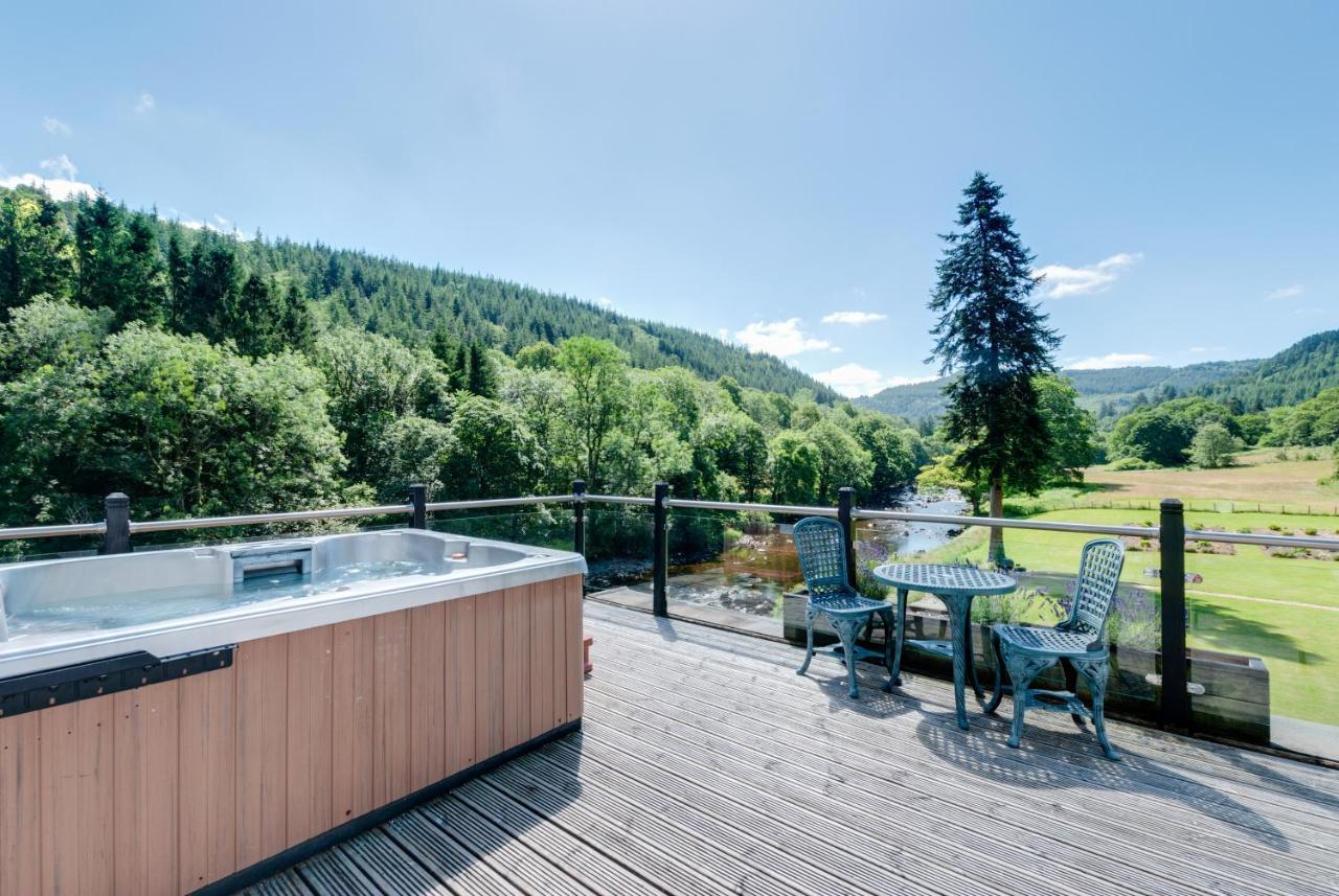 Craig-y-Dderwen Riverside Hotel Betws-y-Coed Buitenkant foto
